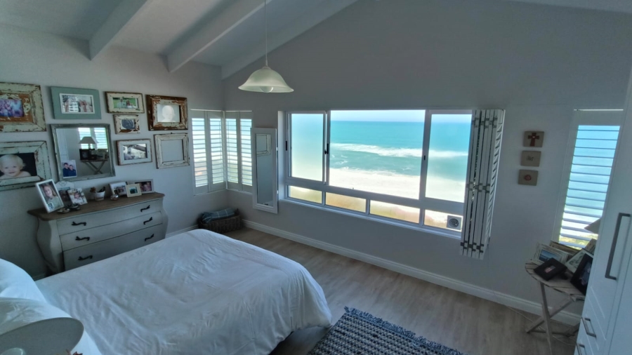 4 Bedroom Property for Sale in Dana Bay Western Cape